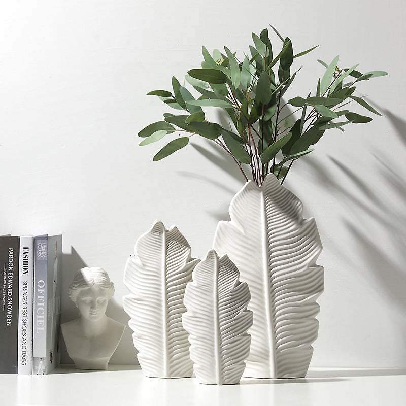 White maple leaf ceramic vase